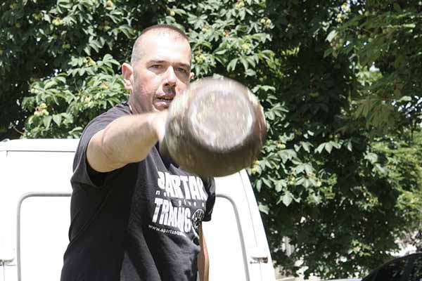 Csürke Csaba girja, kettlebell